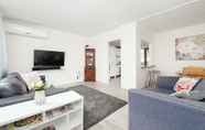 Common Space 7 Comfy & Convenient Homebush West