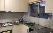 Kamar Tidur 5 Escape to Strathfield for 8 guests