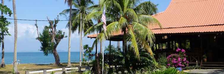 Bangunan D' Coconut Pulau Besar Resort