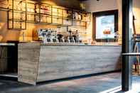 Bar, Kafe dan Lounge Hotel de l'Ours Preles
