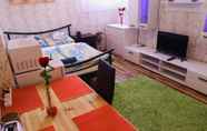 Kamar Tidur 6 Csillag Apartman