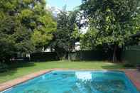 Swimming Pool Boer And Brit Self Catering Guest House