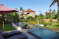 Swimming Pool Indraprastha 2 Bungalow