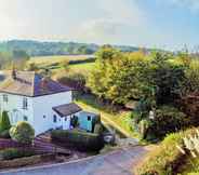 Exterior 3 Charnwood Cottage