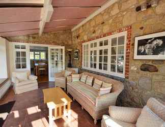 Lobby 2 Rookley Farm Lodge