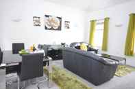 Common Space Yew Tree Apartment One Ryde