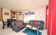 Common Space 6 Yew Tree Apartment Two Ryde