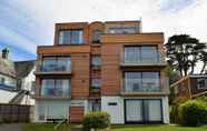 Exterior 2 Seafront Quay West Apartments