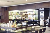 Bar, Cafe and Lounge Austria Trend Hotel Maximilian