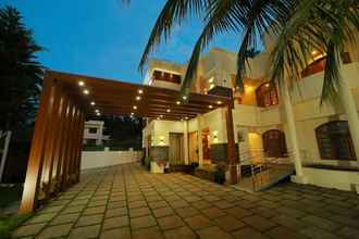 Luar Bangunan 4 White Gate Luxury Hotel