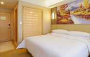 Bedroom 3 Vienna Hotel Jinshan Road Yiyang