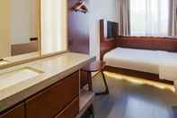 Bedroom xinyuan hotel better