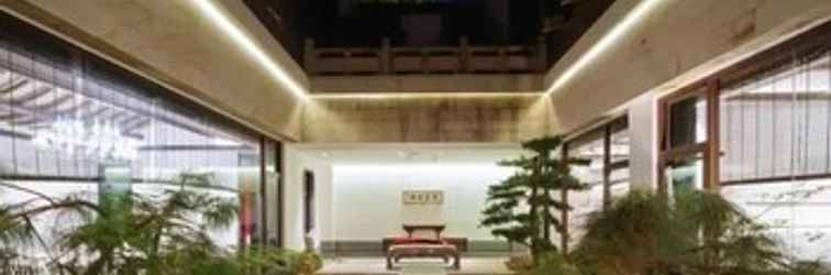 Lobi Sanfang Qixiang Shuxiang Wenru Hotel