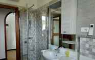 Phòng tắm bên trong 7 Holiday Apartment near Sea Cogoleto