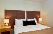 Kamar Tidur 3 Waves Luxury Apartments