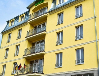 Exterior 2 KurHotel Brussel