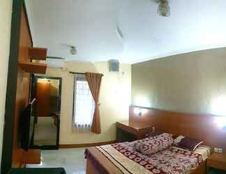 Bedroom 2 Graha Hermawan Guest House