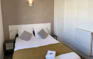 Bedroom 4 Moov'Appart Hotel Clichy