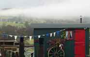 Nearby View and Attractions 6 Ruby Shepherds hut Sleeps 4