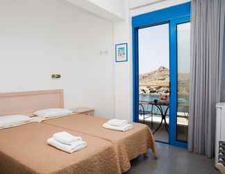 Kamar Tidur 2 Agios Pavlos Hotel