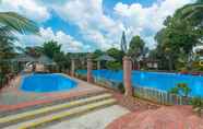 Swimming Pool 2 Sea Horizon Resort