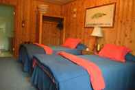 Bedroom Zachar Bay Lodge Inc