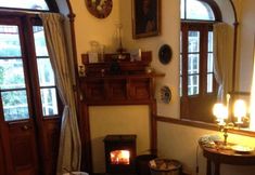 로비 4 Juniper Lodge