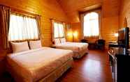 Bilik Tidur 4 New Era Art Resort & Spa