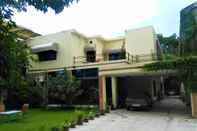 Luar Bangunan Capri Residency