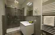 In-room Bathroom 4 Hotel Repubblica 55