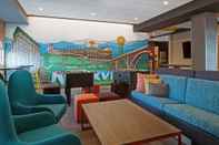 Lobby Tru by Hilton Knoxville West Turkey Creek