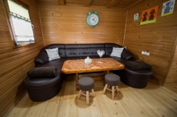 Lobi Glamping Krone Kolpa Heaven