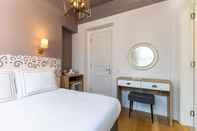 ห้องนอน Petros Hotel