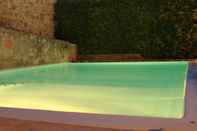 Swimming Pool Hotel Vecchia Oliviera