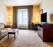 Common Space 2 Cobblestone Hotel & Suites - Cozad