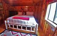 Kamar Tidur 6 Bear_cave