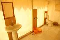 In-room Bathroom Jaisalmer Desert Safari Camps and Resort