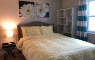 Bedroom 6 6150 Sandcrest · New! Walk to Universal. Sleep 9. Near Disney