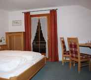 Bedroom 4 Gasthaus Aiplspitz