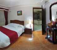 Bedroom 2 Hotel Bolivar Plaza Pasto