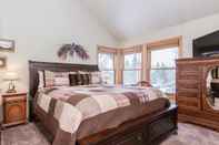 Bedroom Snowcreek #856 Phase V