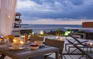 Restaurant 3 Sea View Beach Penthouse – Athens Coast
