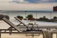 Swimming Pool Sea View Beach Penthouse – Athens Coast