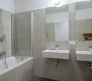 In-room Bathroom 4 FeelGood Apartments SmartLiving