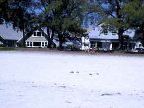 Exterior 4 The Anna Maria Island Beach Castaway 2