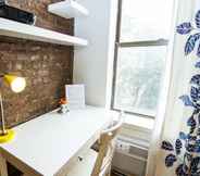 Bilik Tidur 6 Charming Studio on Gramercy