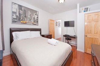 Phòng ngủ 4 Cozy 2 BR on East Harlem