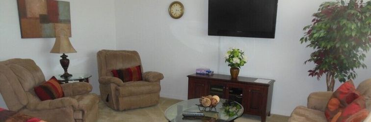 大廳 5 Bedroom, 3 Bath Disney Conservation View Home!