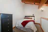 Bedroom Mv32: Lakeland Village Luxury Condo With Great Amenities