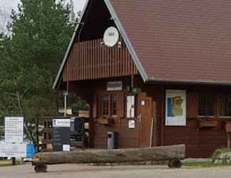 Bên ngoài 2 Wald- und Seeblick Camp